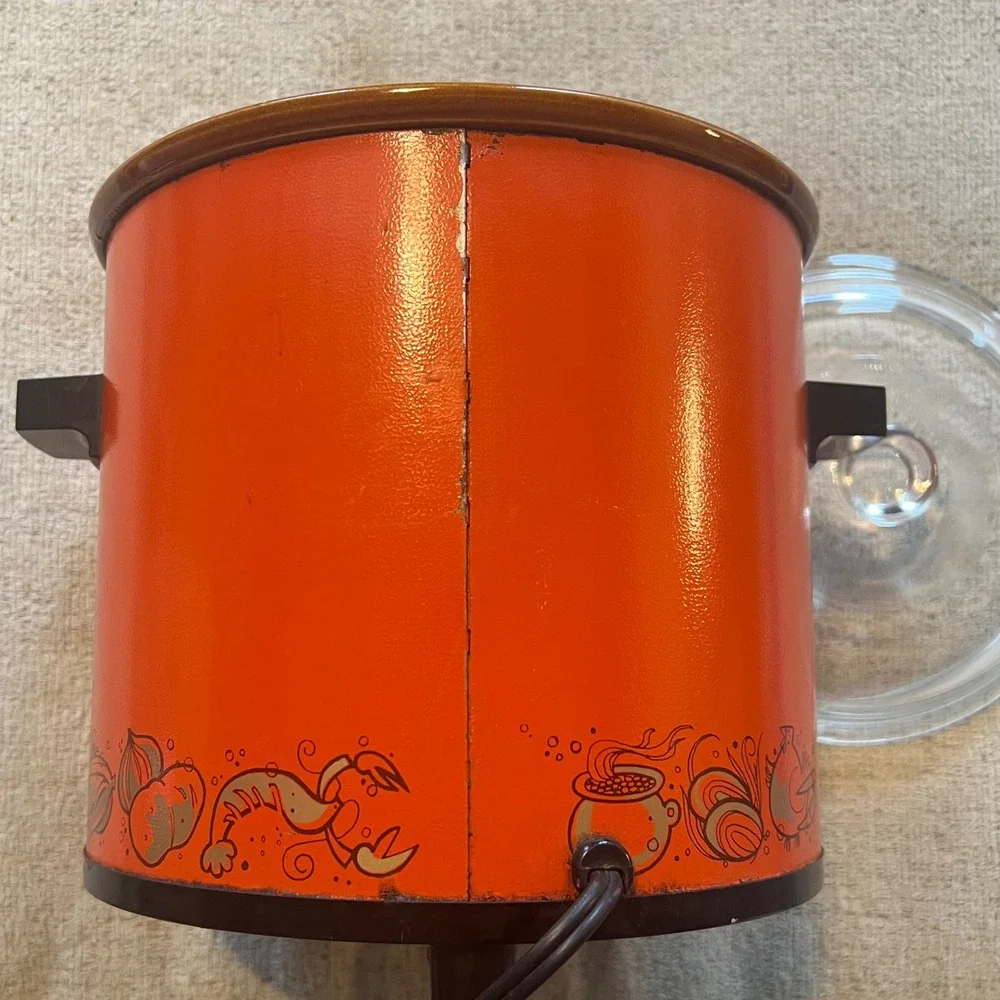 Vintage Rival Crock-Pot Slow Cooker Model 3100/2 Orange Retro Seafood Graphic